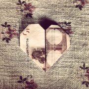 Herz aus Geldschein falten - Geldgeschenk