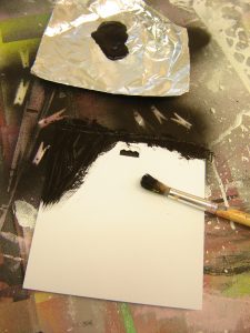 Upcycling alter Kalender wird zum Notizboard