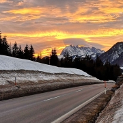 Sonnenuntergang in Waidring in Tirol