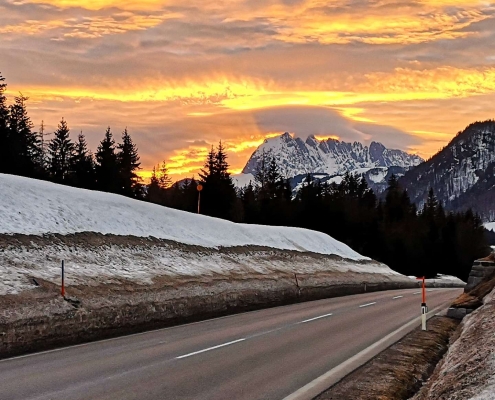 Sonnenuntergang in Waidring in Tirol