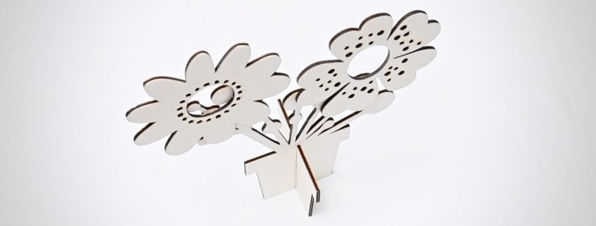 Deko Blumentopf aus Holz