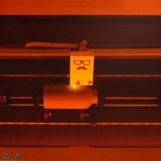 Mr Beam Rotary - runde Objekte einfach lasern