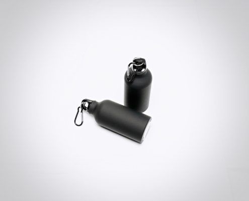 Trinkflasche mit Karabiner