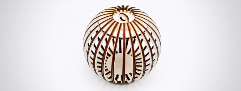 Christbaumkugel aus Holz