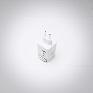 RealPower - GaN Charger 100W mit integriertem Kabel