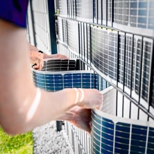 Sunbooster VERTICAL+ Photovoltaik-Zaun